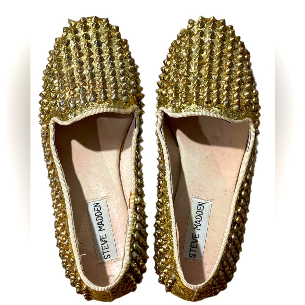 Steve Madden Gold Jeweled Studded Flats - Picture 2 of 3